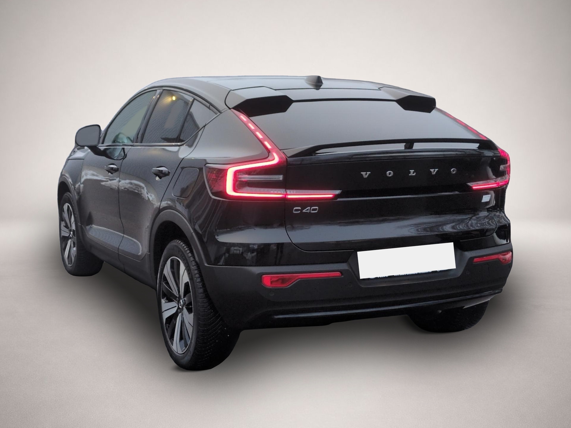 Volvo C40 (01/2023, ELECTRIC)