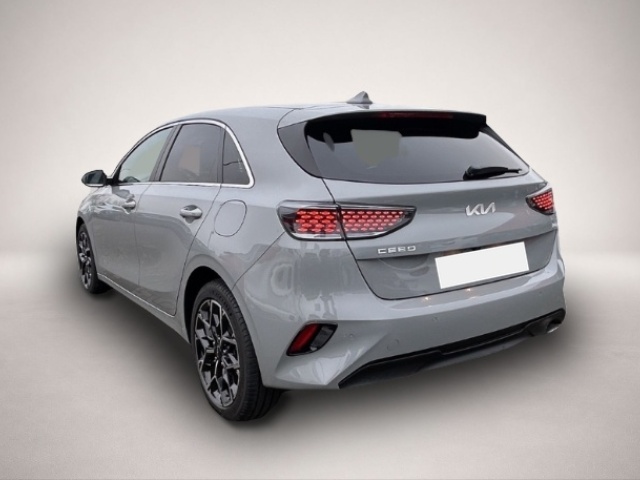 KIA cee'd / Ceed (03/2025, Benzin)
