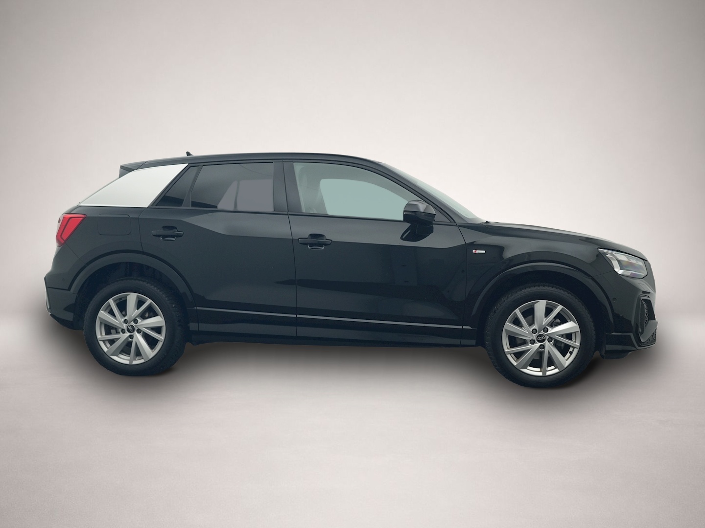 Audi Q2 (02/2025, Benzin)