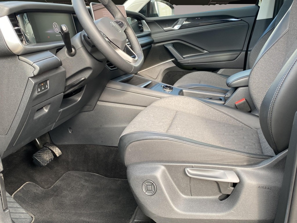 Volkswagen Tayron (09/2025, Hybrid (Benzin/Elektro))