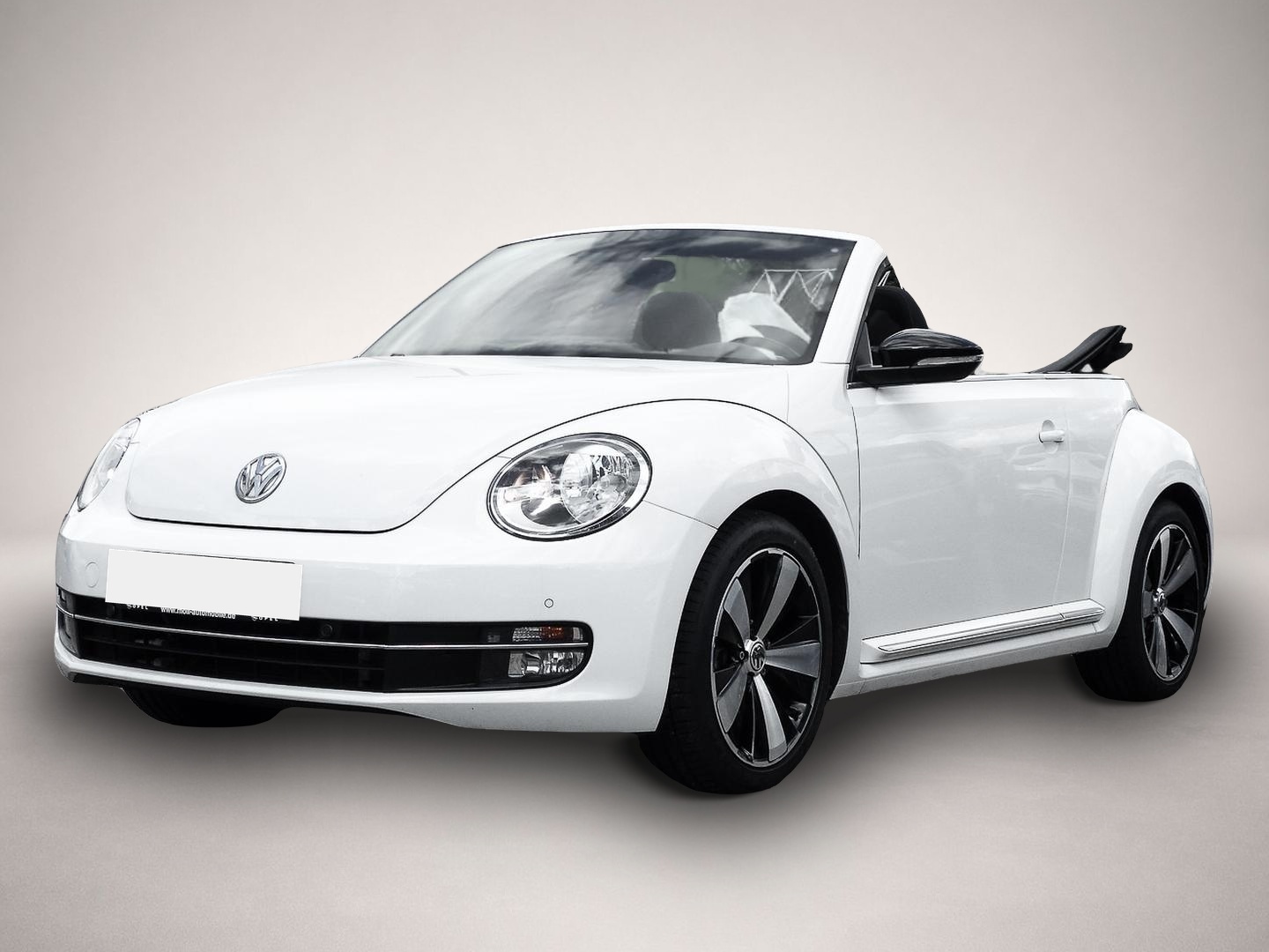 Volkswagen Beetle (10/2015, Benzin)