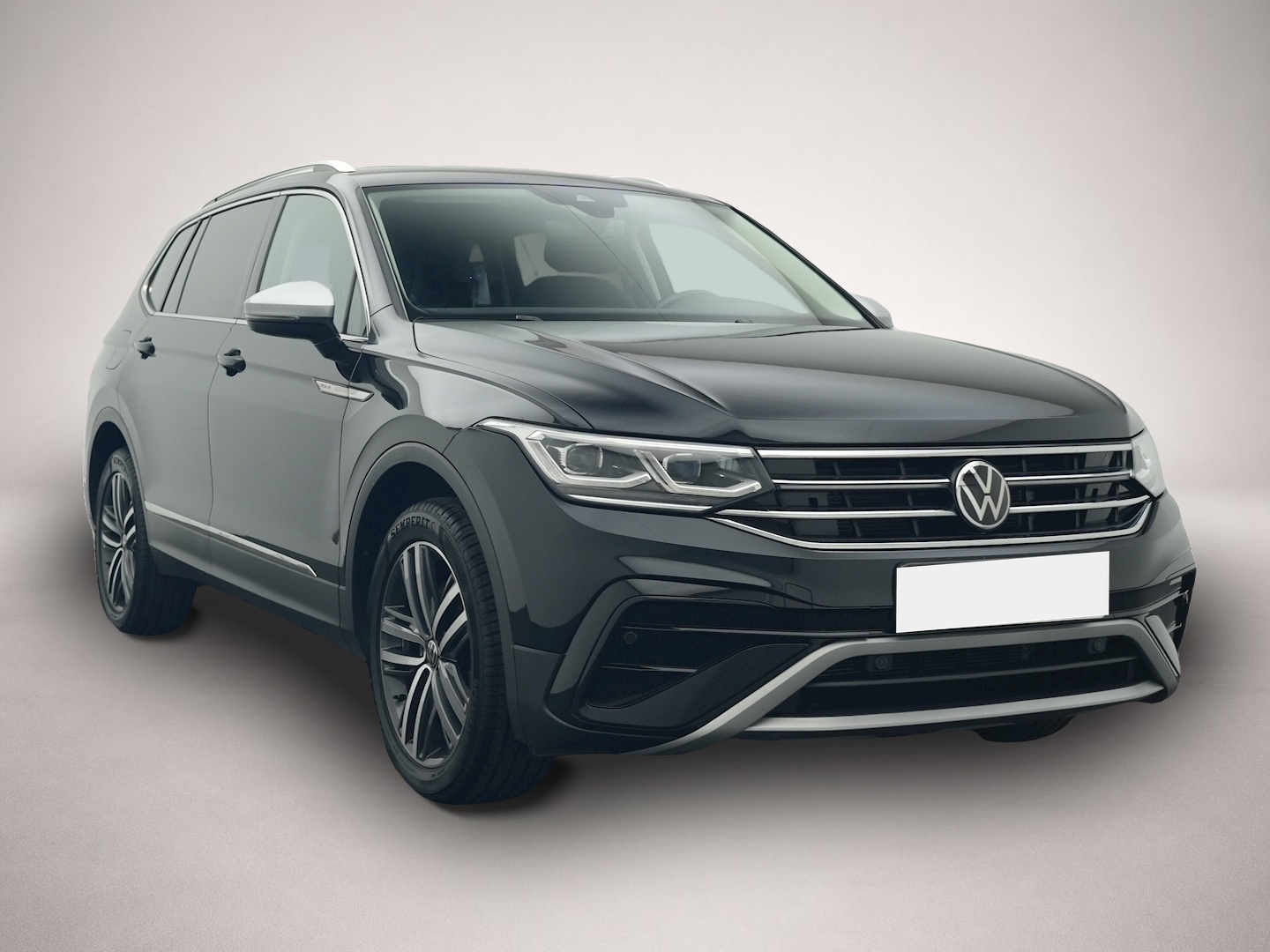 Volkswagen Tiguan Allspace (03/2023, Benzin)