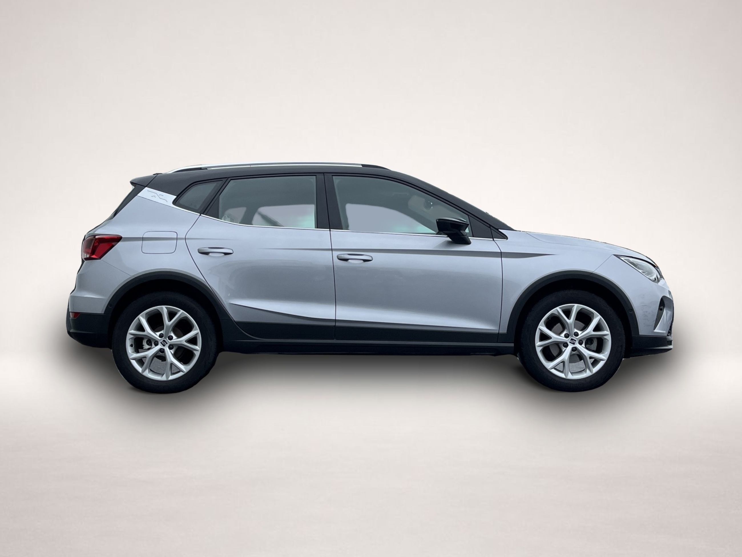 Seat Arona (05/2023, Benzin)