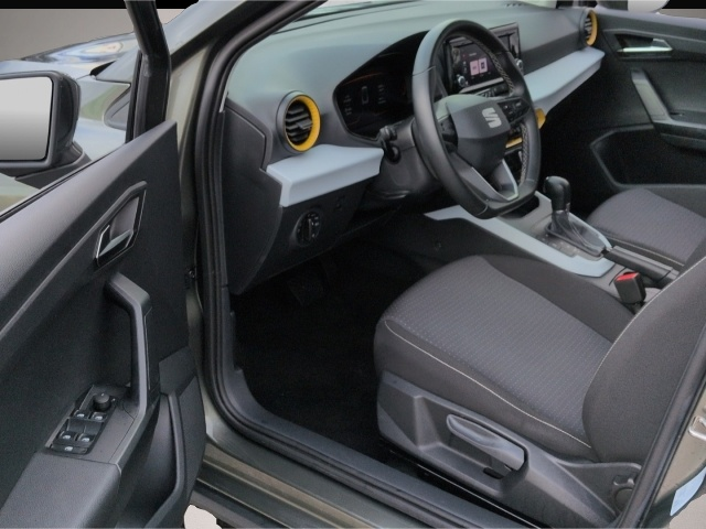Seat Arona (05/2024, Benzin)