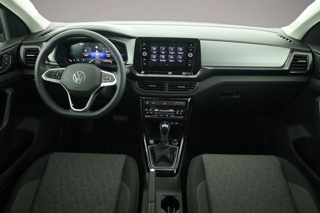 Volkswagen T-Cross (04/2026, Benzin)