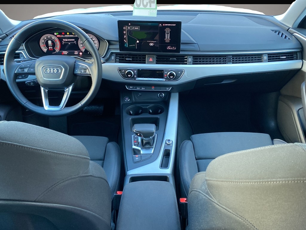 Audi A4 (03/2024, )