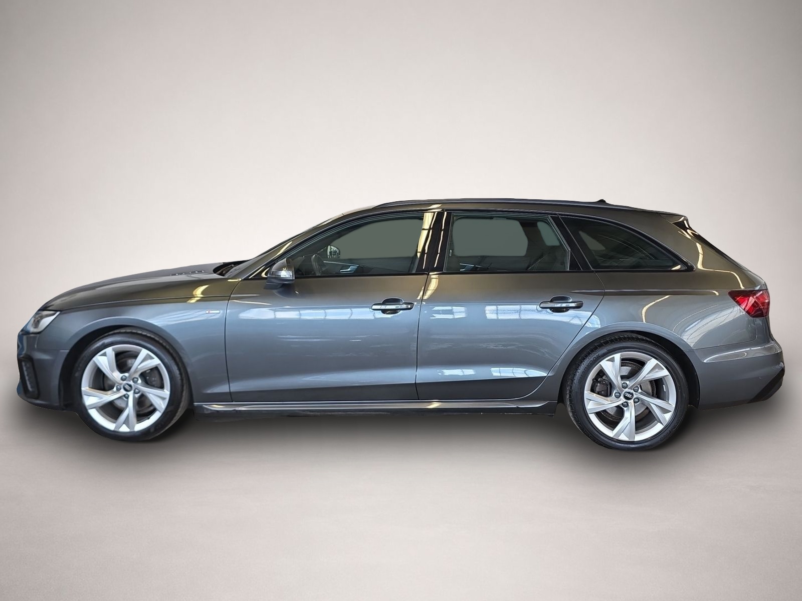 Audi A4 (01/2023, Diesel)