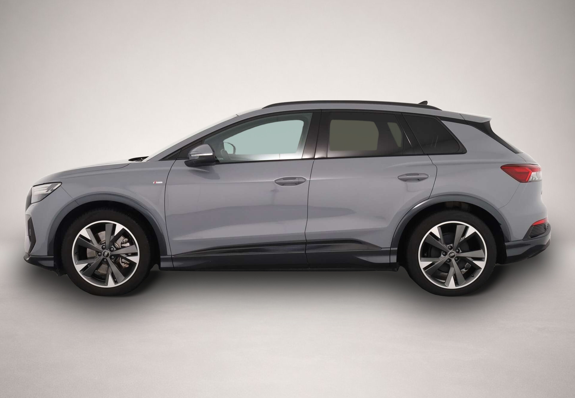 Audi Q4 e-tron (12/2024, ELECTRIC)