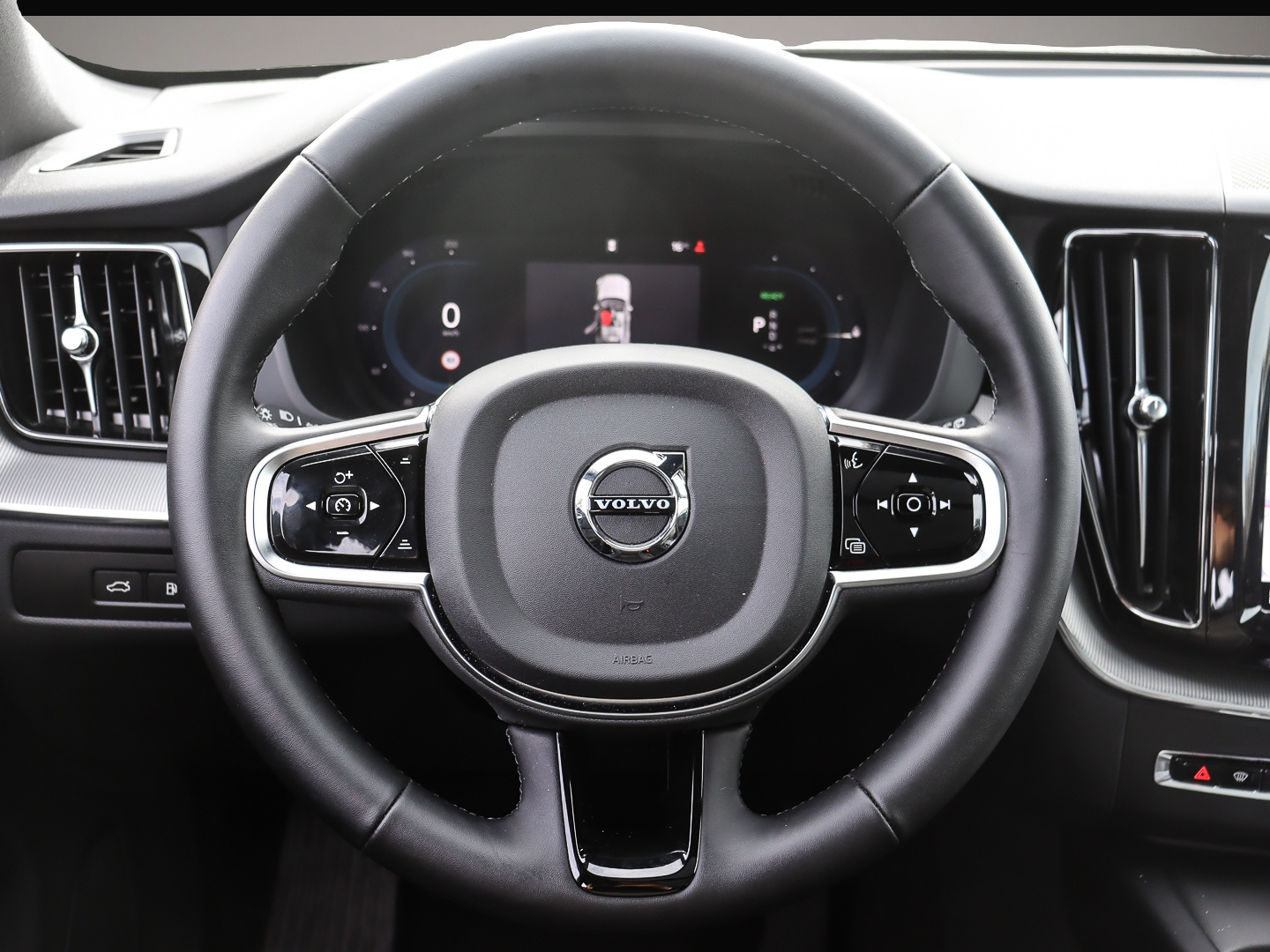 Volvo XC60 (02/2024, Hybrid (Benzin/Elektro))