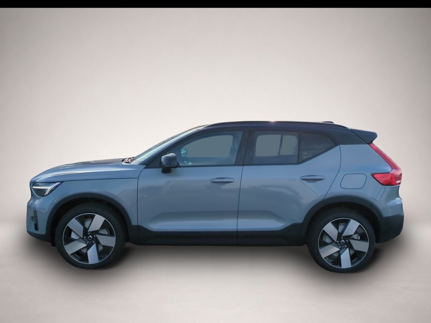 Volvo EX40 (11/2024, ELECTRIC)
