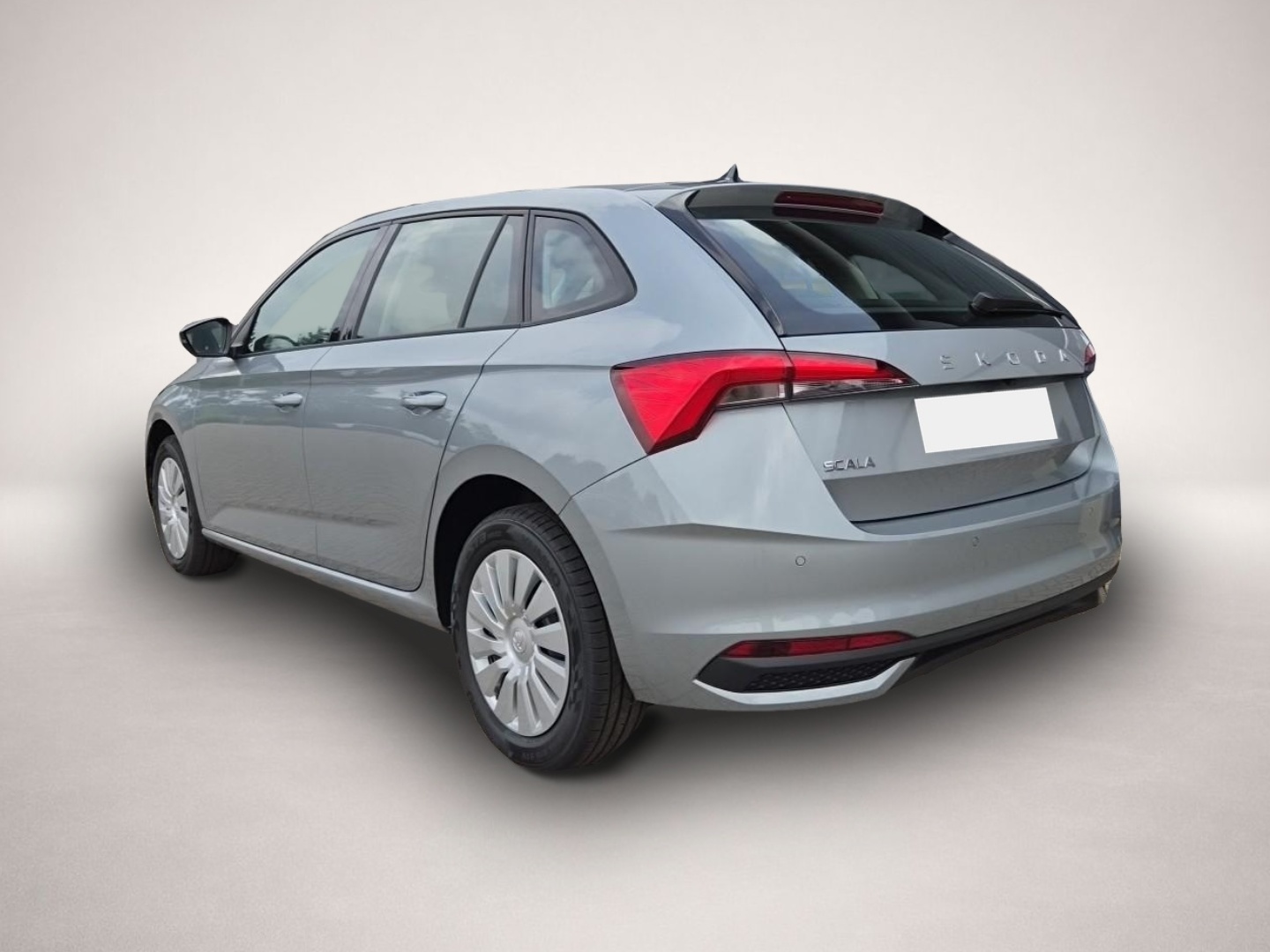 Skoda Scala (08/2026, Benzin)