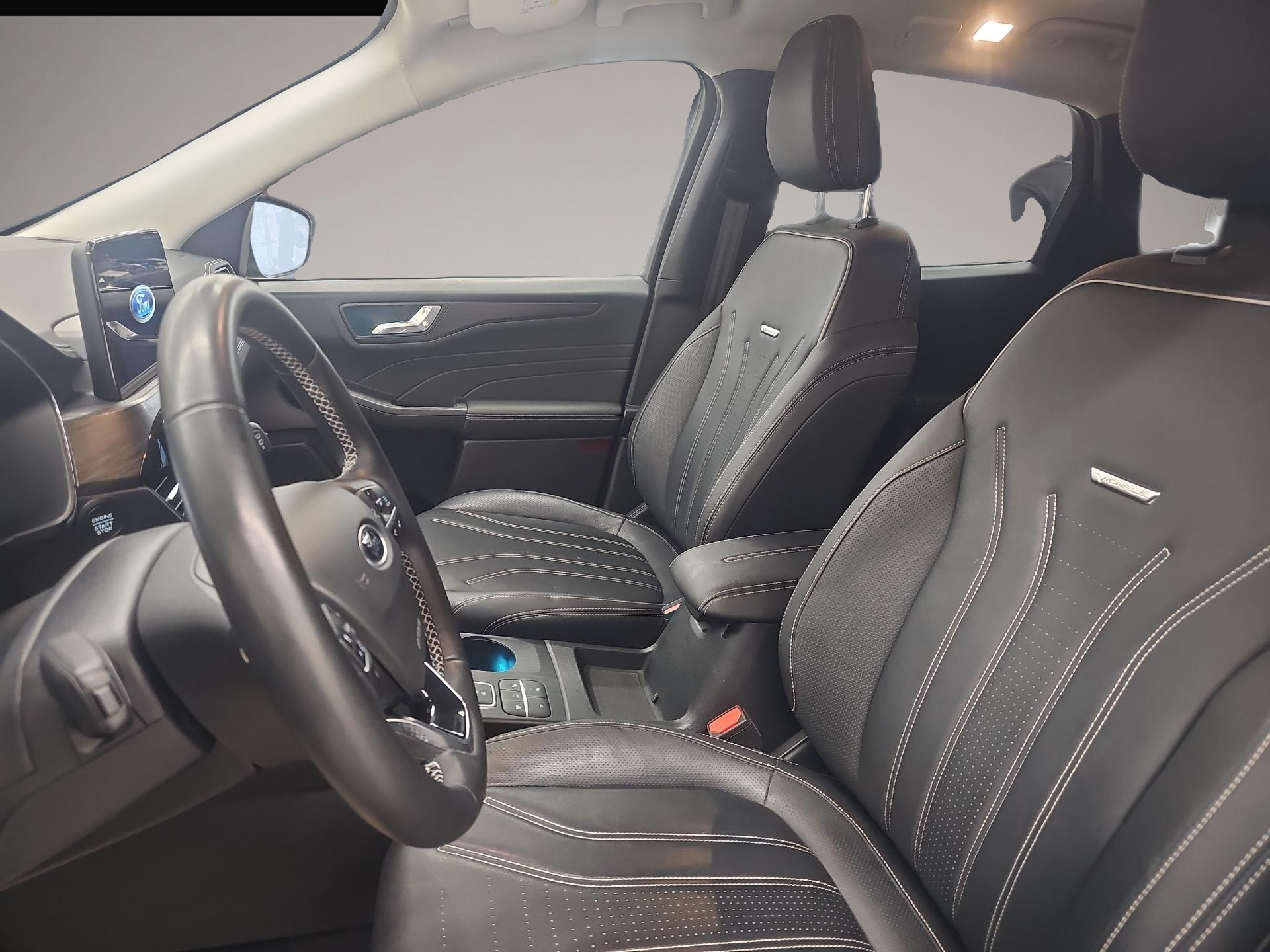 Ford Kuga (11/2022, Hybrid (Benzin/Elektro))