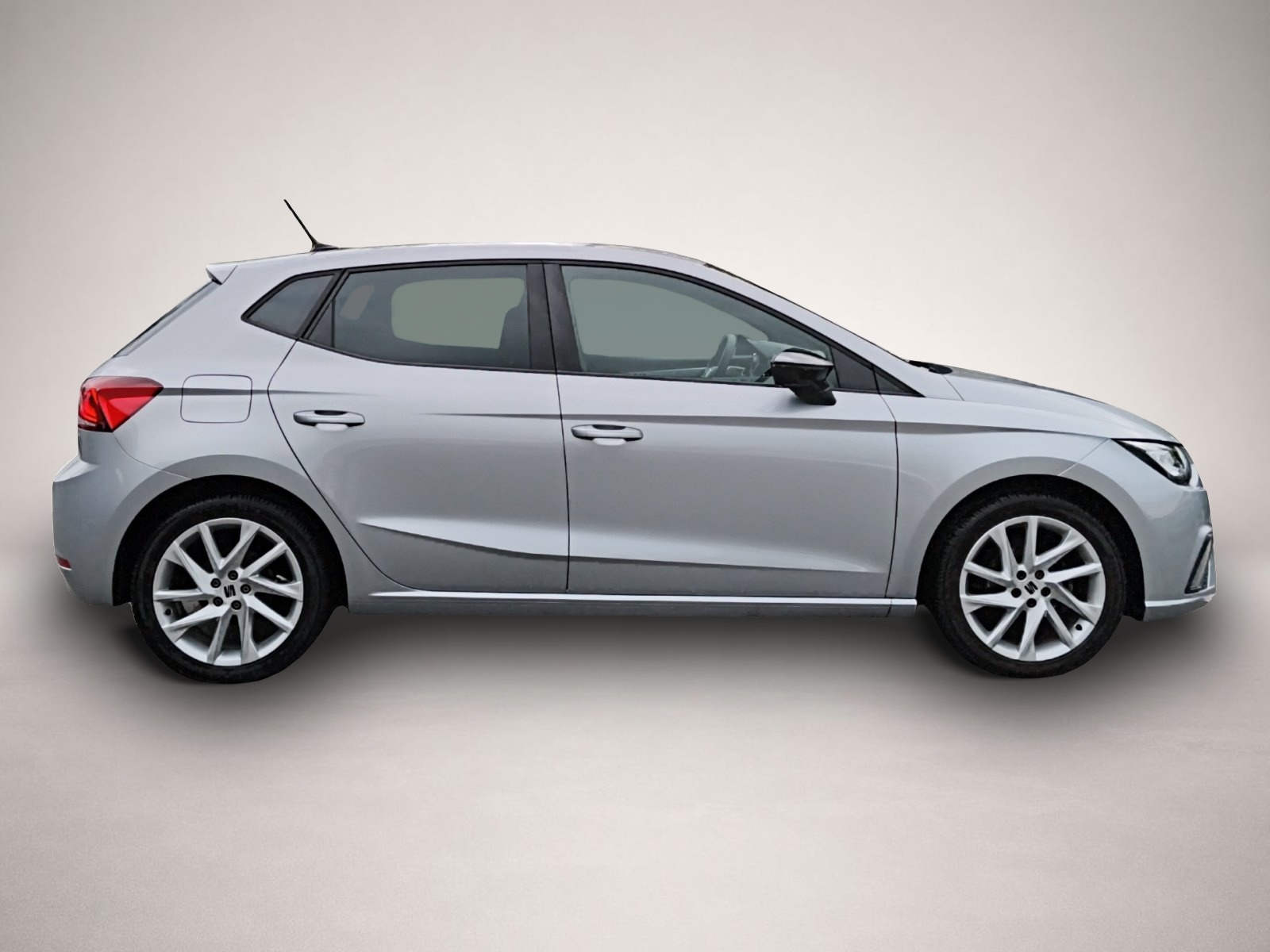 Seat Ibiza (04/2023, Benzin)