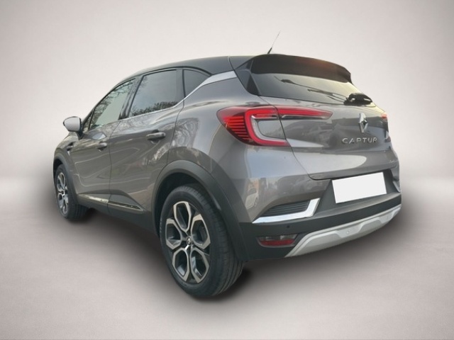 Renault Captur (06/2022, Benzin)