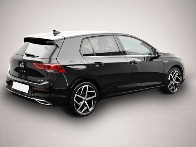 Volkswagen Golf (04/2024, Benzin)
