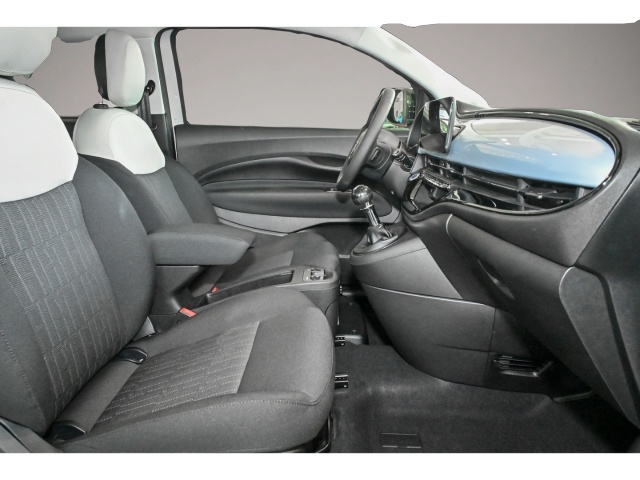 Fiat 500 (04/2026, Benzin)