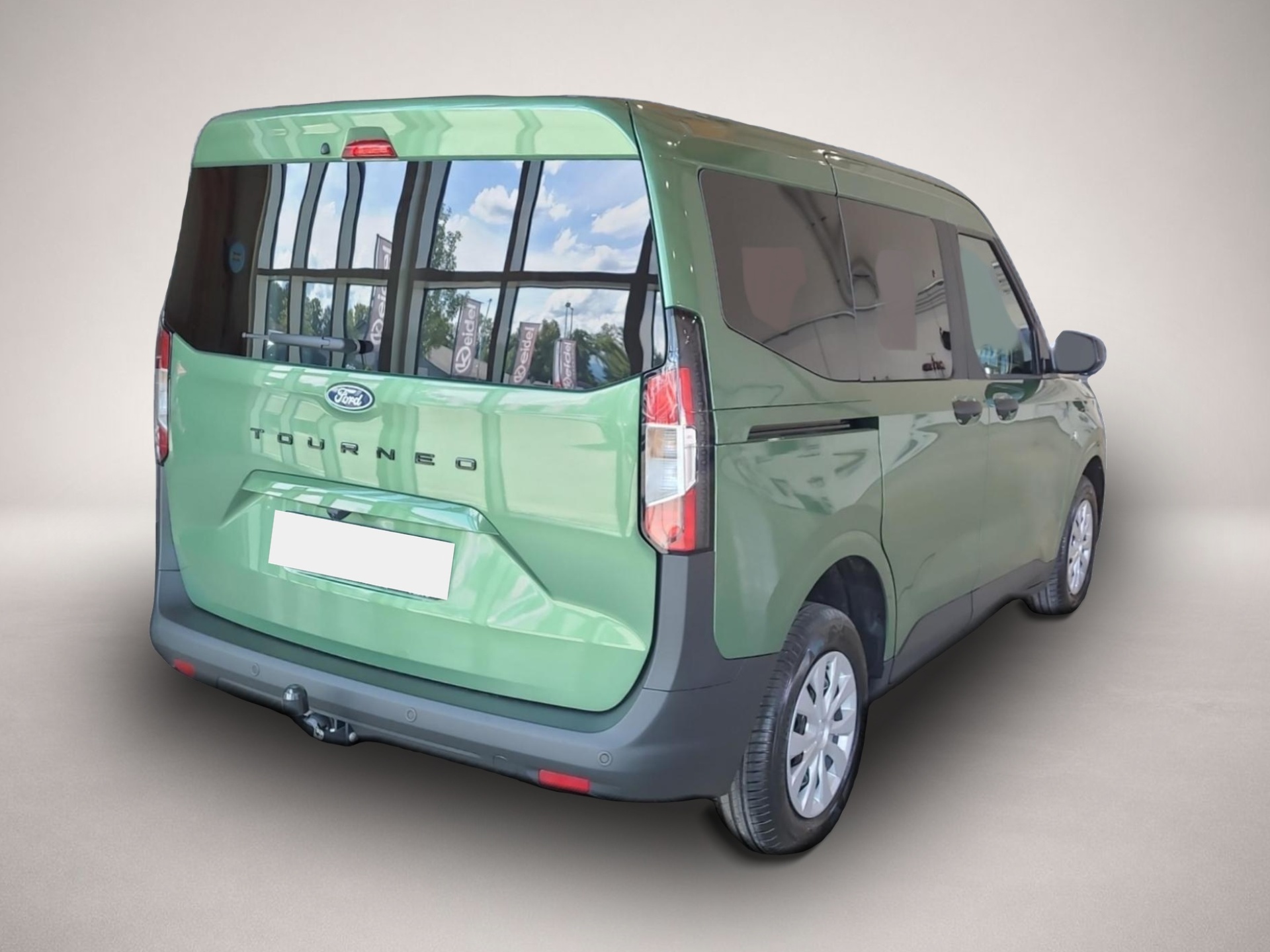 Ford Tourneo Courier (05/2026, Benzin)