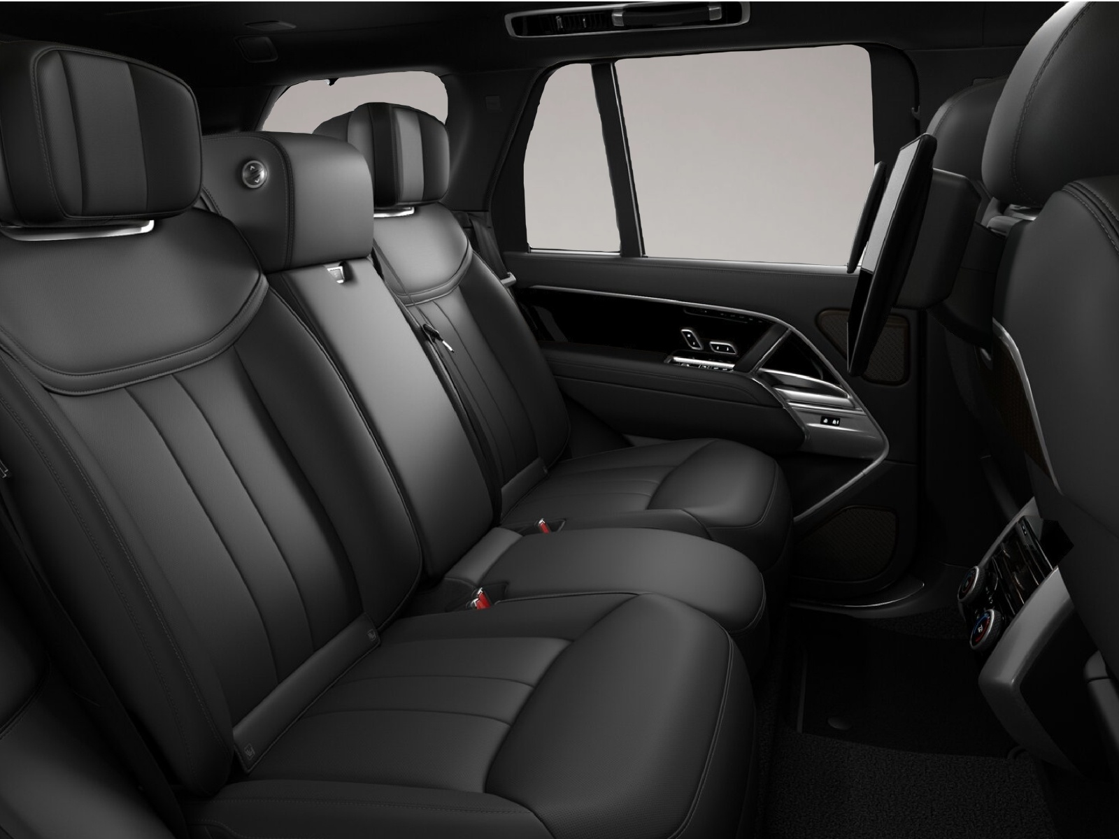 Land-Rover Range Rover (03/2026, Benzin)
