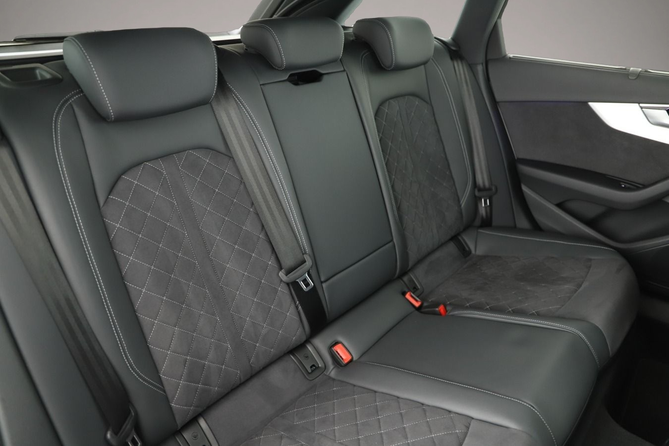 Audi S4 (06/2024, Diesel)