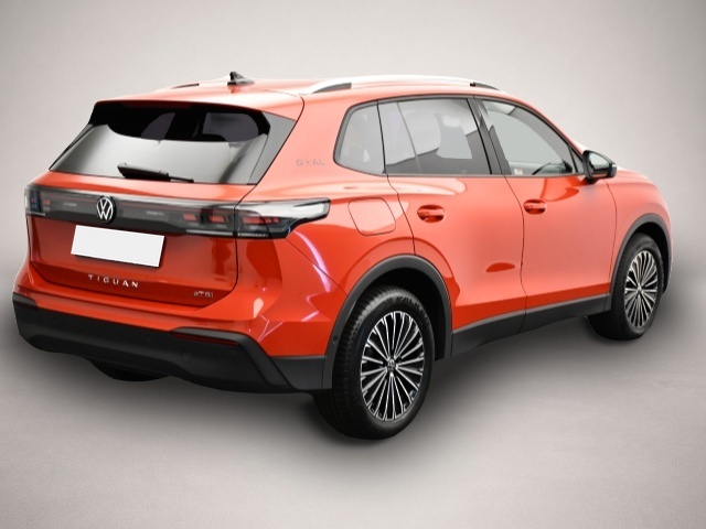 Volkswagen Tiguan (10/2025, )