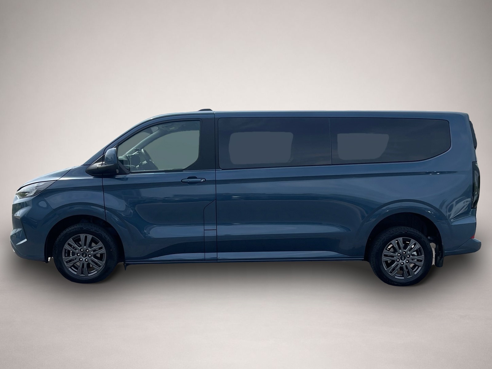 Ford Tourneo Custom (05/2026, Diesel)