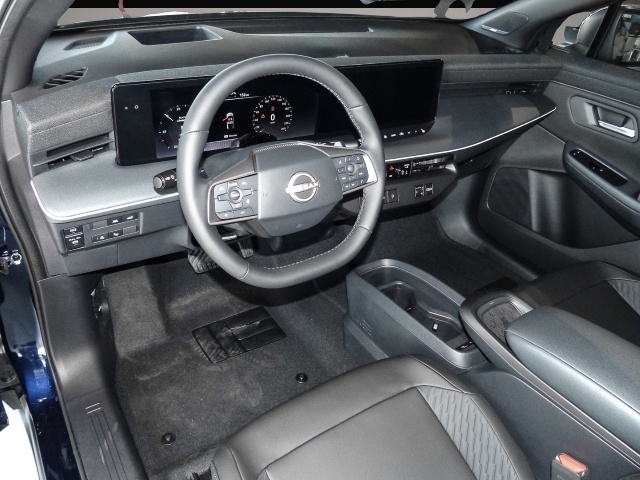 Nissan Leaf, image 4 of 5