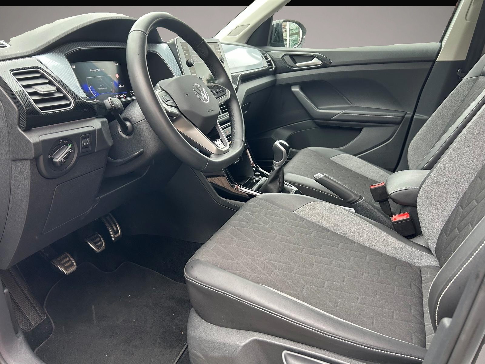 Volkswagen T-Cross (03/2025, Benzin)