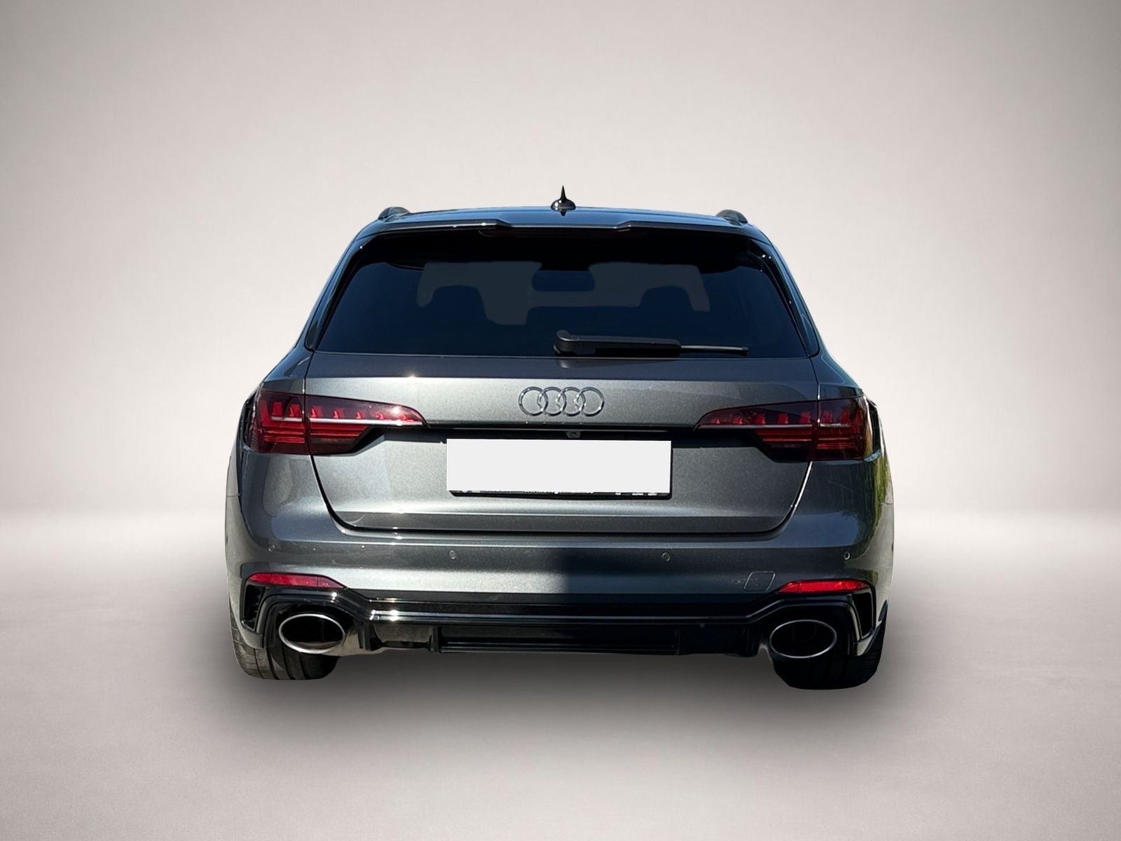 Audi RS4 (03/2024, Benzin)