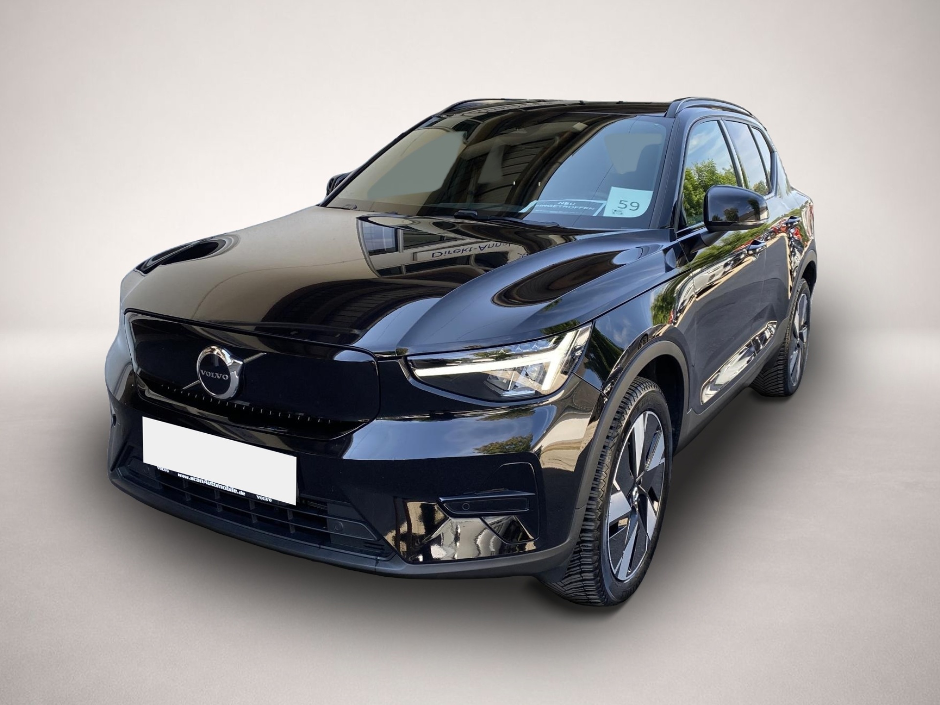 Volvo XC40 (11/2023, ELECTRIC)