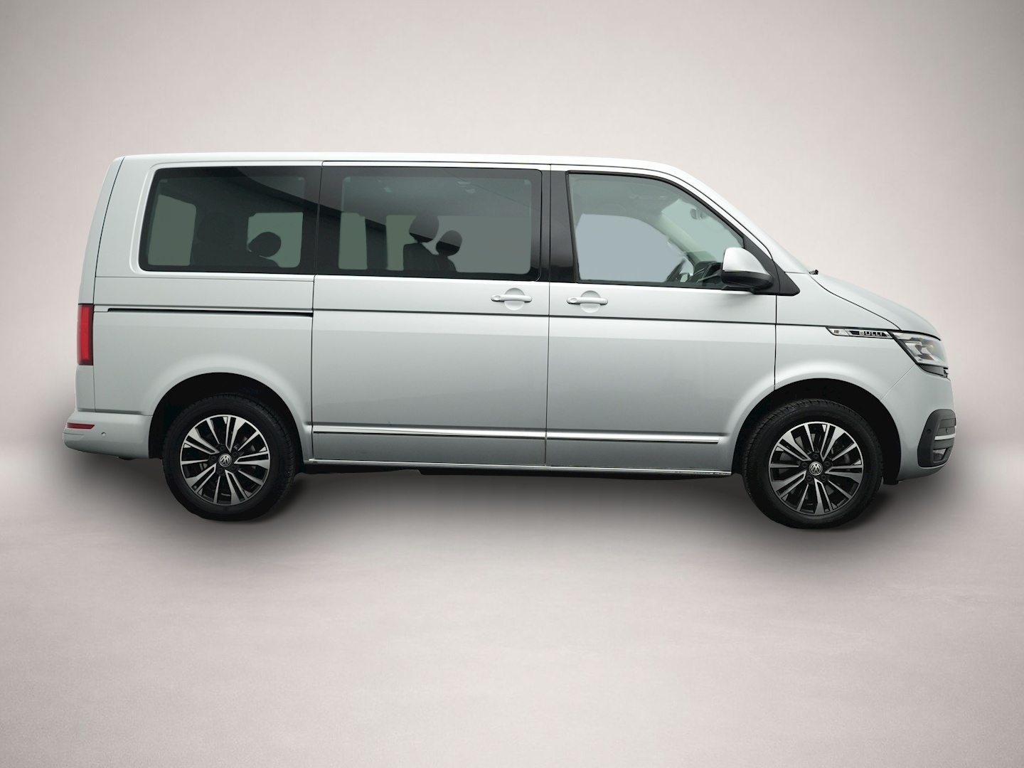 Volkswagen T6 Multivan (02/2024, Diesel)