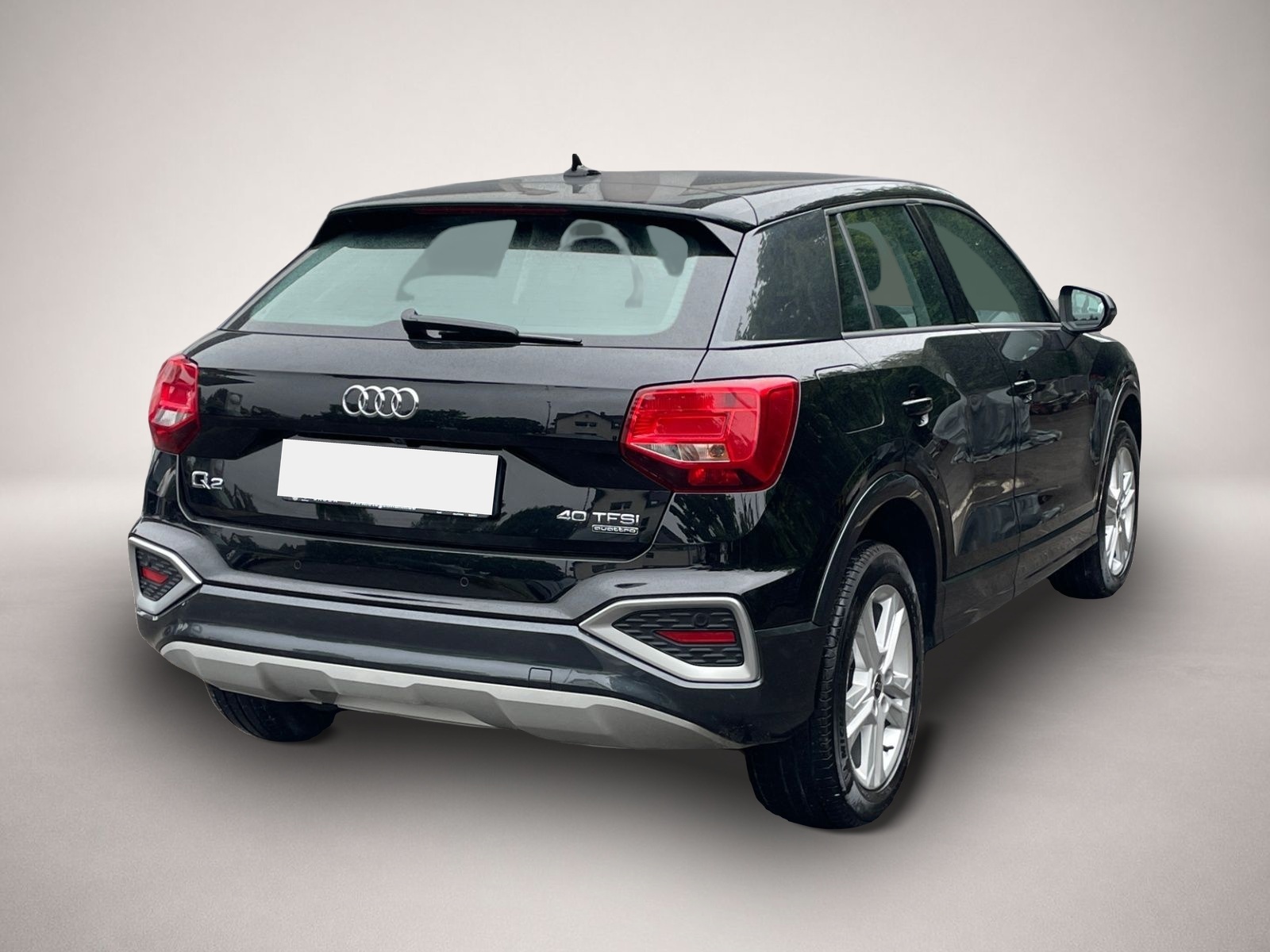 Audi Q2 (06/2023, Benzin)