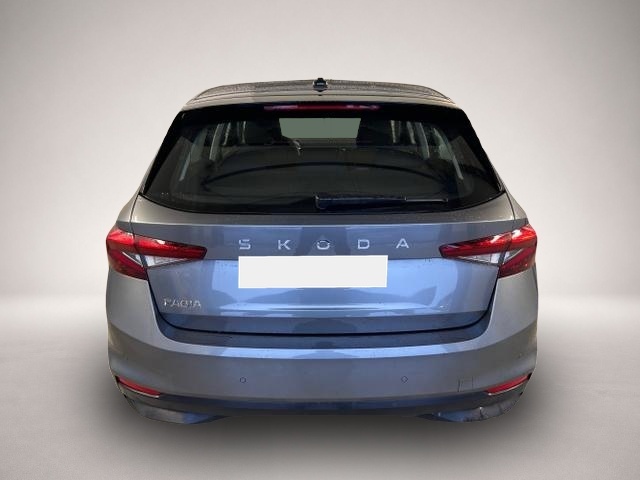 Skoda Fabia (, Benzin)