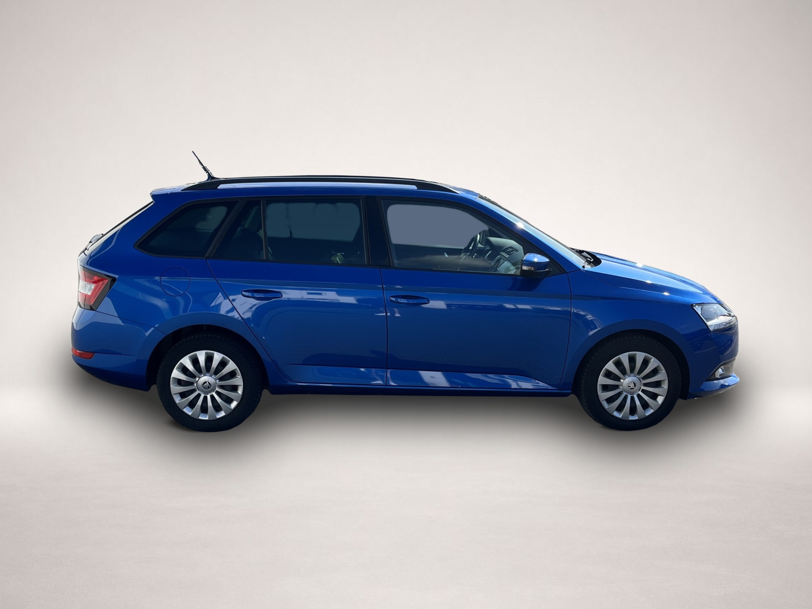 Skoda Fabia (11/2022, Benzin)