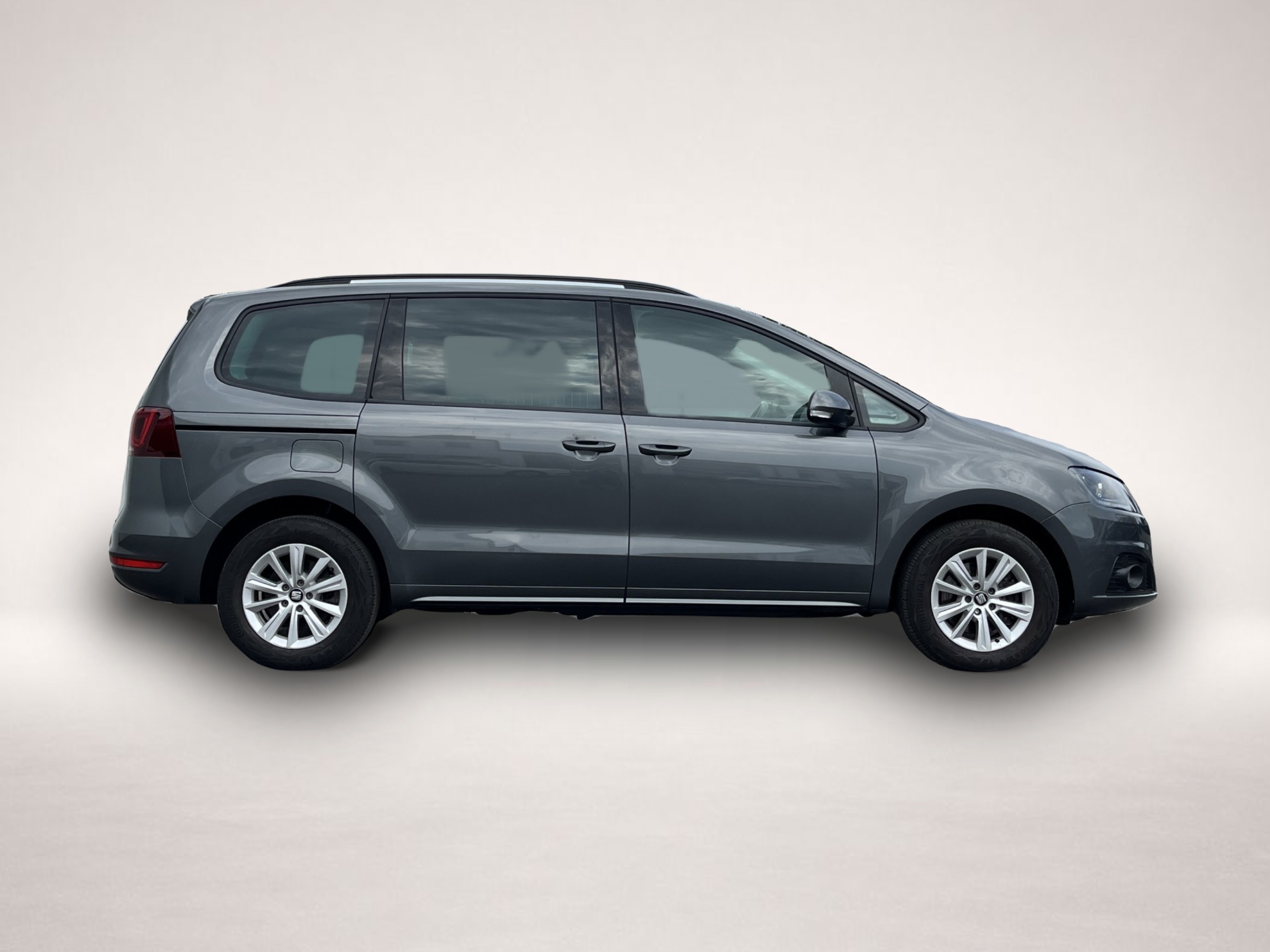 Seat Alhambra (07/2021, Benzin)