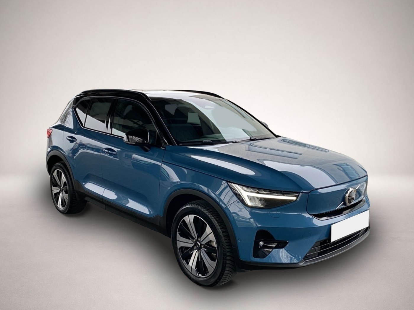 Volvo XC40 (12/2022, ELECTRIC)