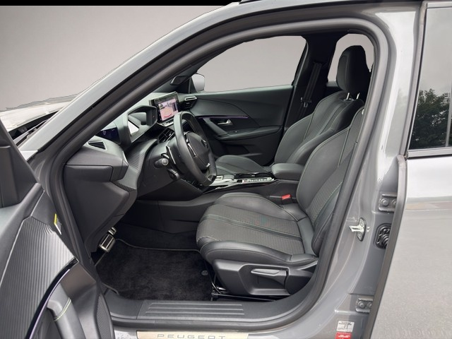 Peugeot 2008 (12/2023, Benzin)