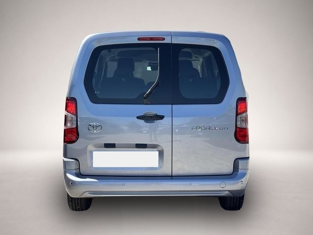 Toyota Proace City (08/2026, Benzin)