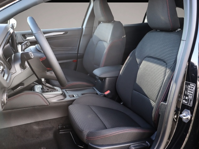 Ford Focus (03/2026, Benzin)