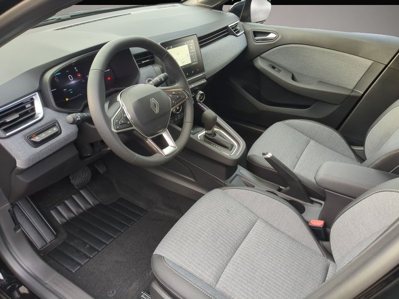 Renault Clio (11/2025, Benzin)