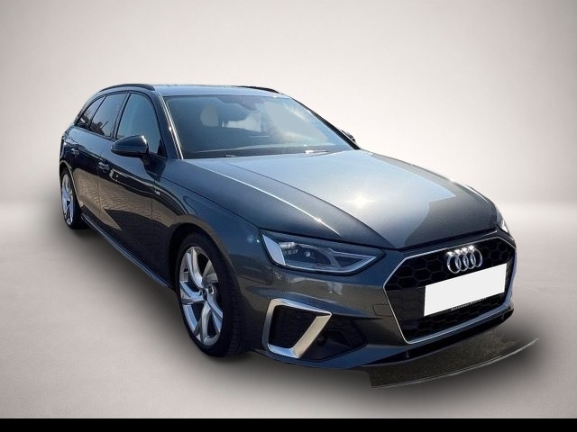 Audi A4 (01/2023, Diesel)