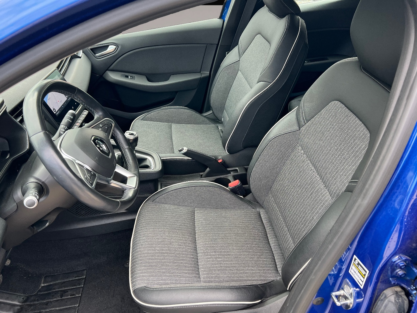 Renault Clio (04/2021, )