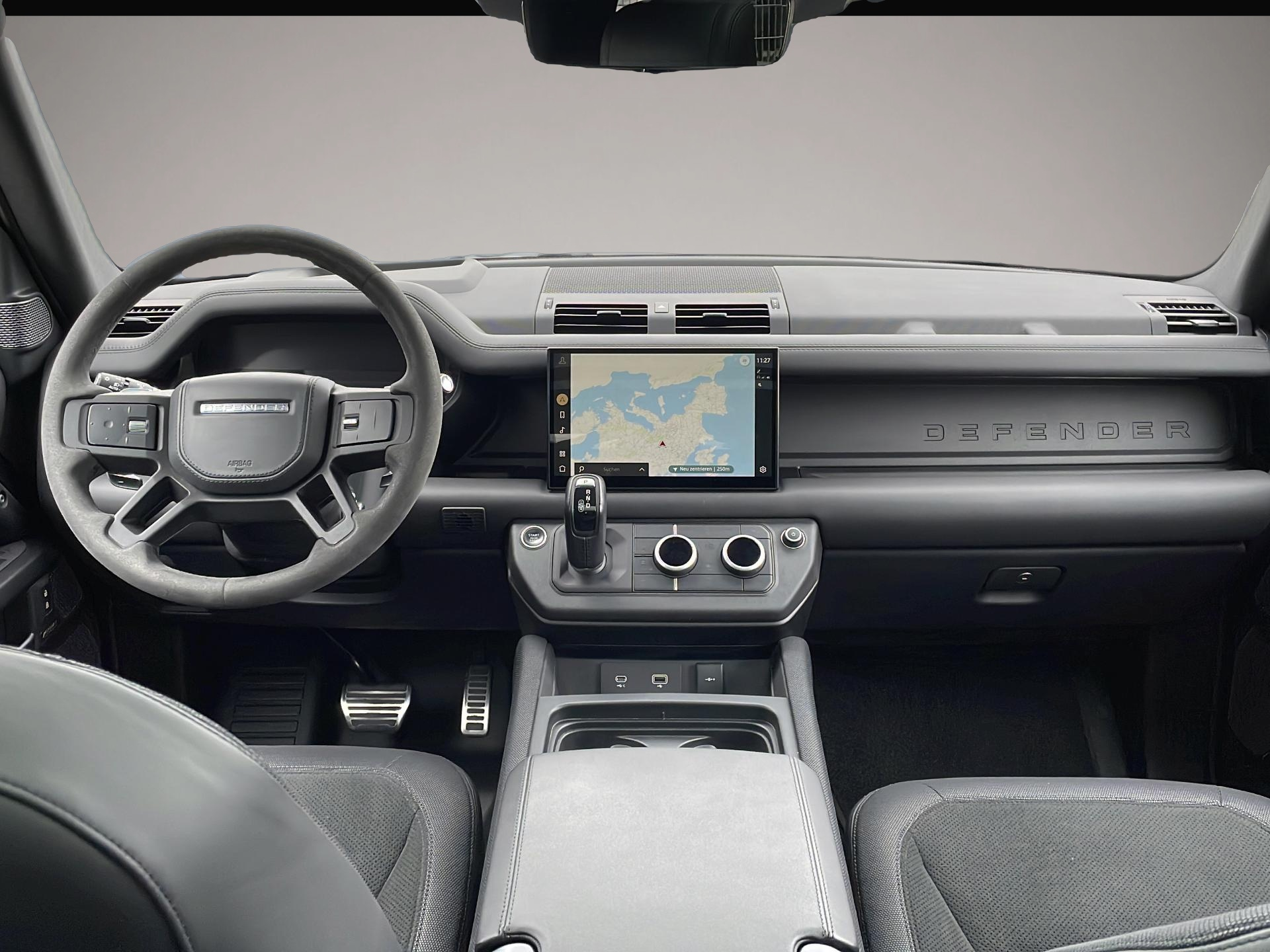 Land-Rover Defender (08/2022, Benzin)