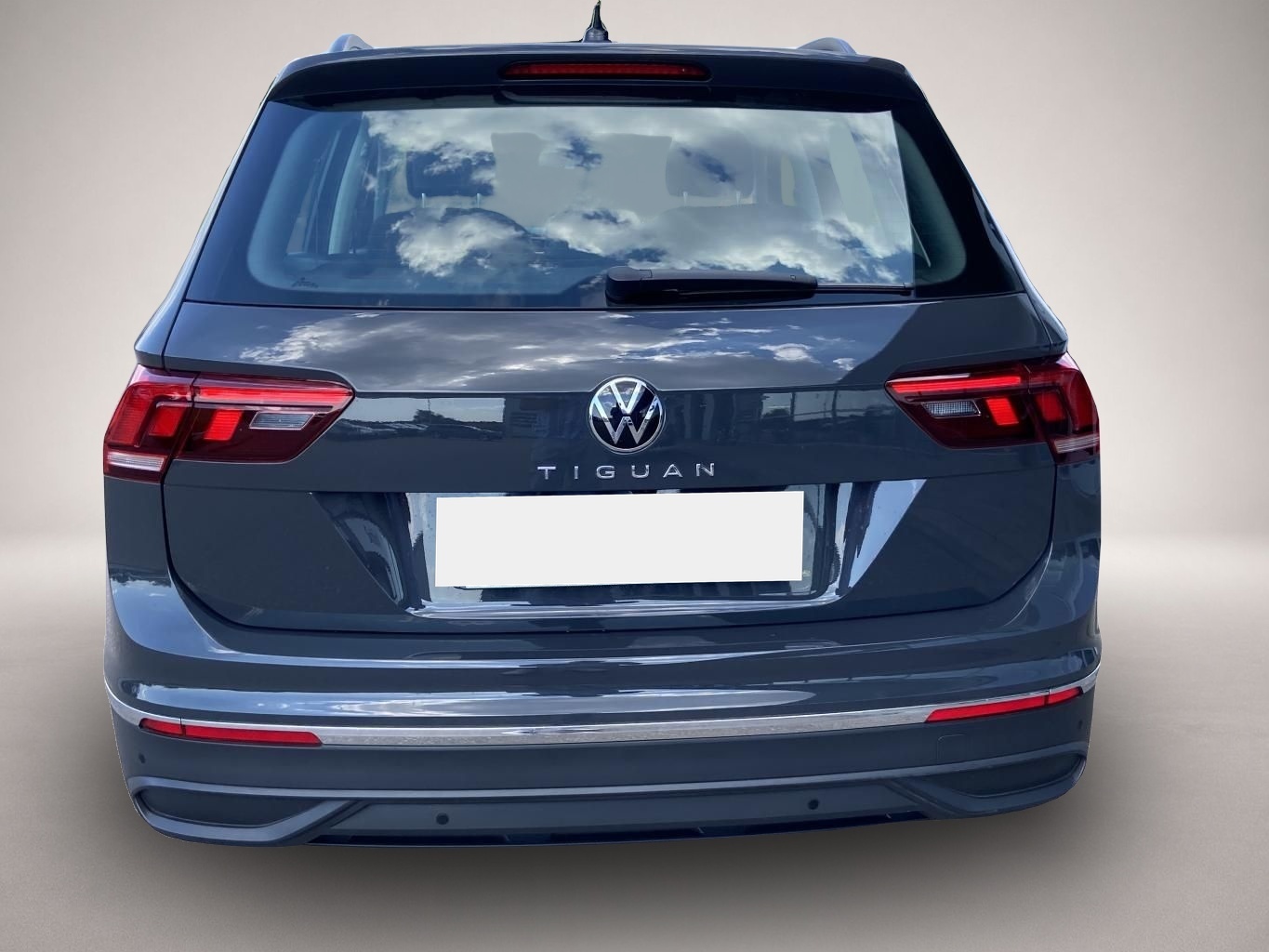 Volkswagen Tiguan (10/2022, )