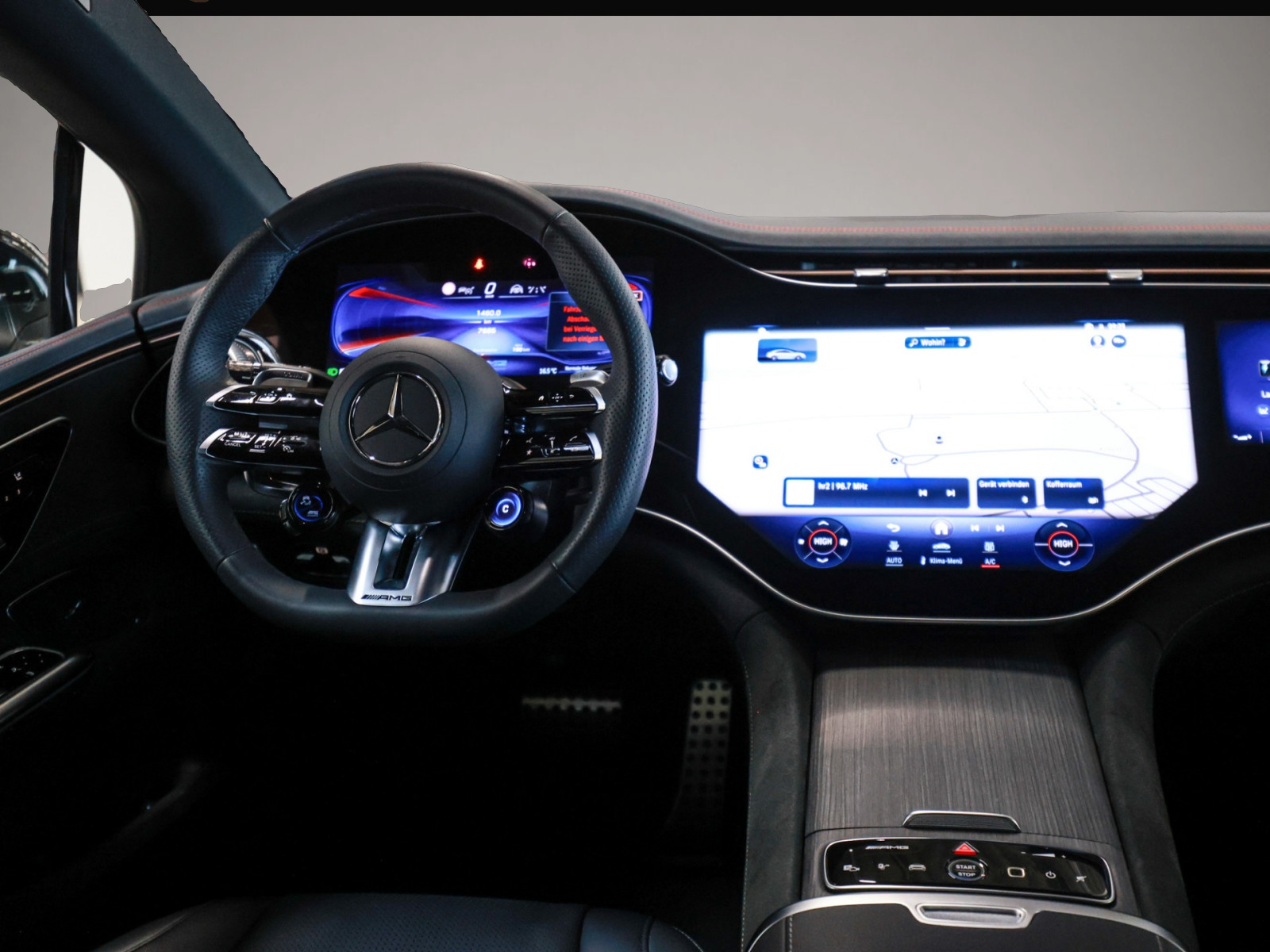 Mercedes-Benz EQE (08/2024, ELECTRIC)