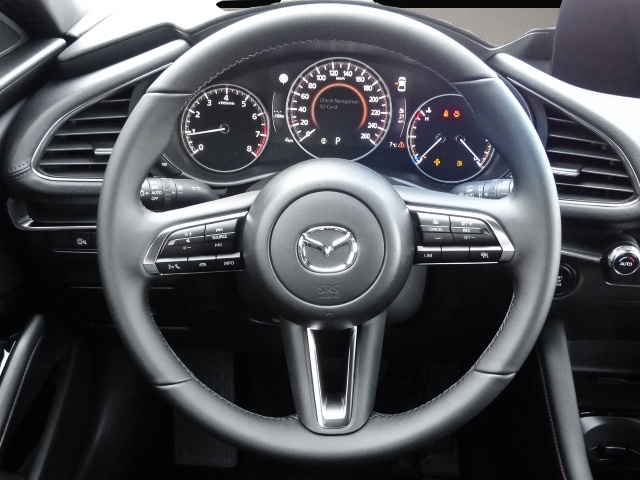 Mazda 3 (06/2026, Benzin)
