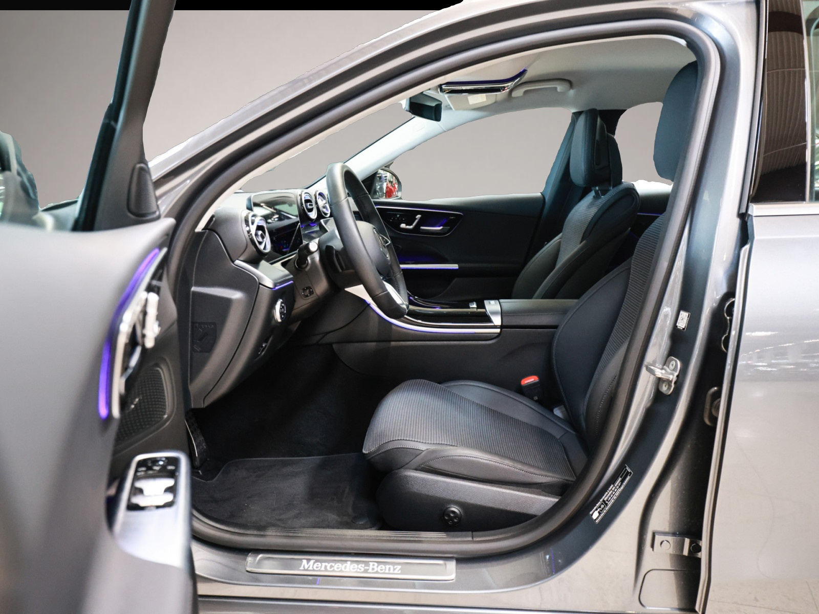 Mercedes-Benz C 300 (01/2025, Hybrid (Benzin/Elektro))