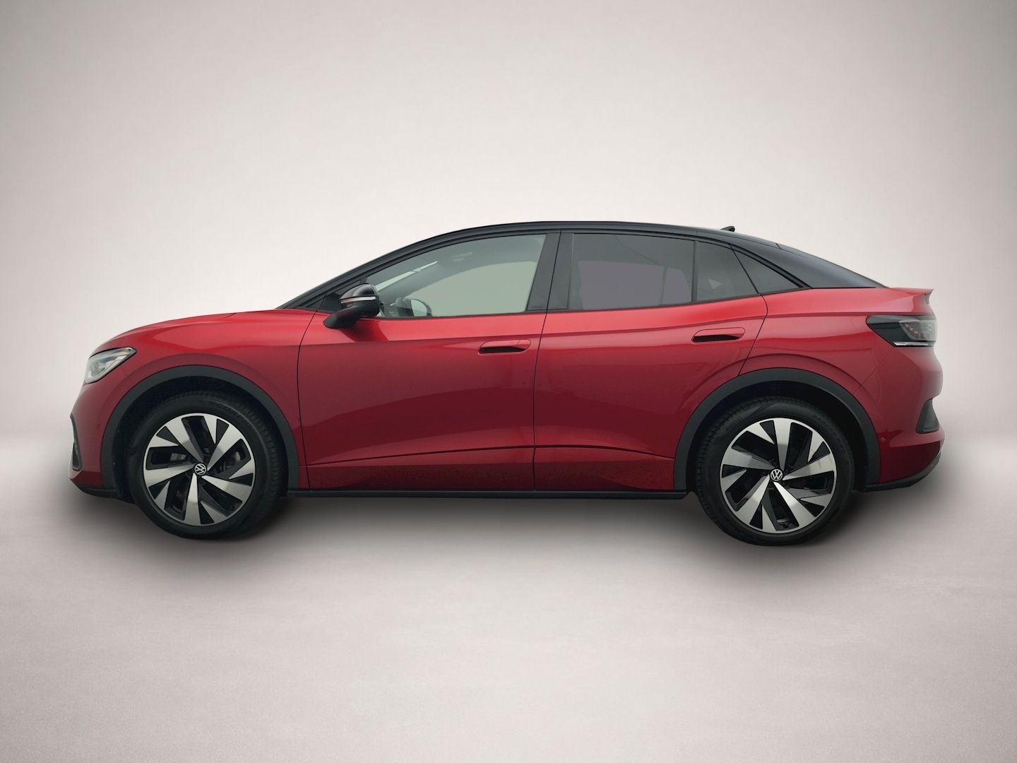 Volkswagen ID.5 (10/2025, ELECTRIC)