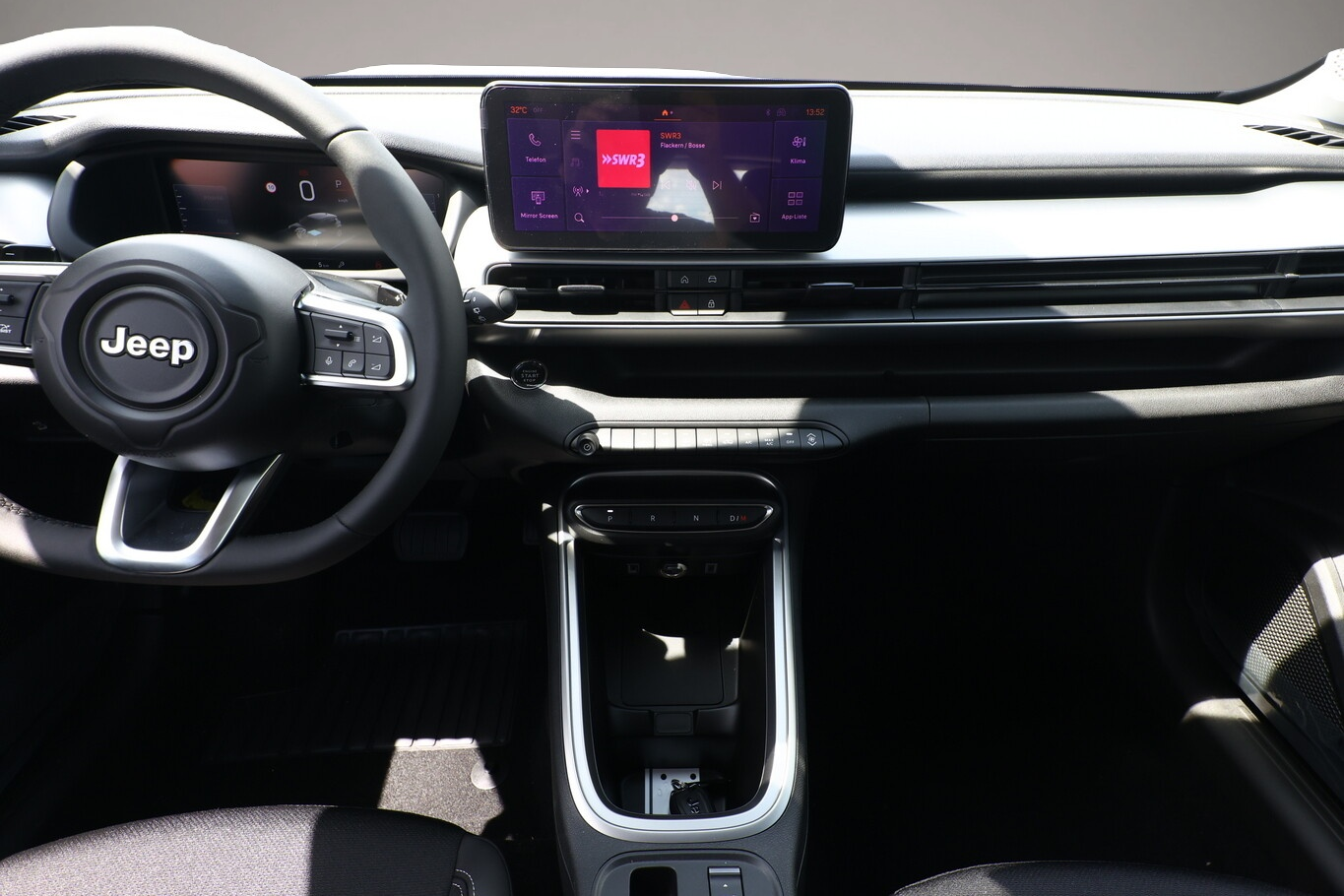 Jeep Avenger (05/2025, Benzin)