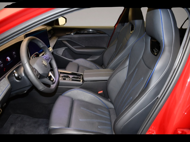 Volkswagen Passat Variant (08/2025, Hybrid (Benzin/Elektro))