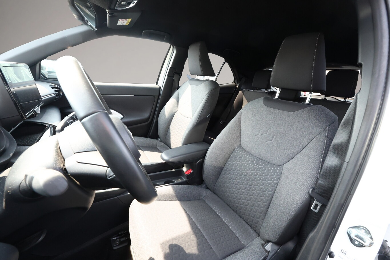 Toyota Yaris Cross (11/2022, Hybrid (Benzin/Elektro))